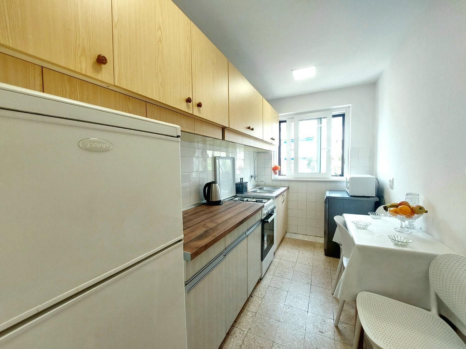 Apartment Fila - Large & Close To The Beach Макарска Экстерьер фото
